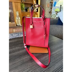 NWOT Marc Jacobs New York Micro SAVVY RED Tote Leather Crossbody Bag